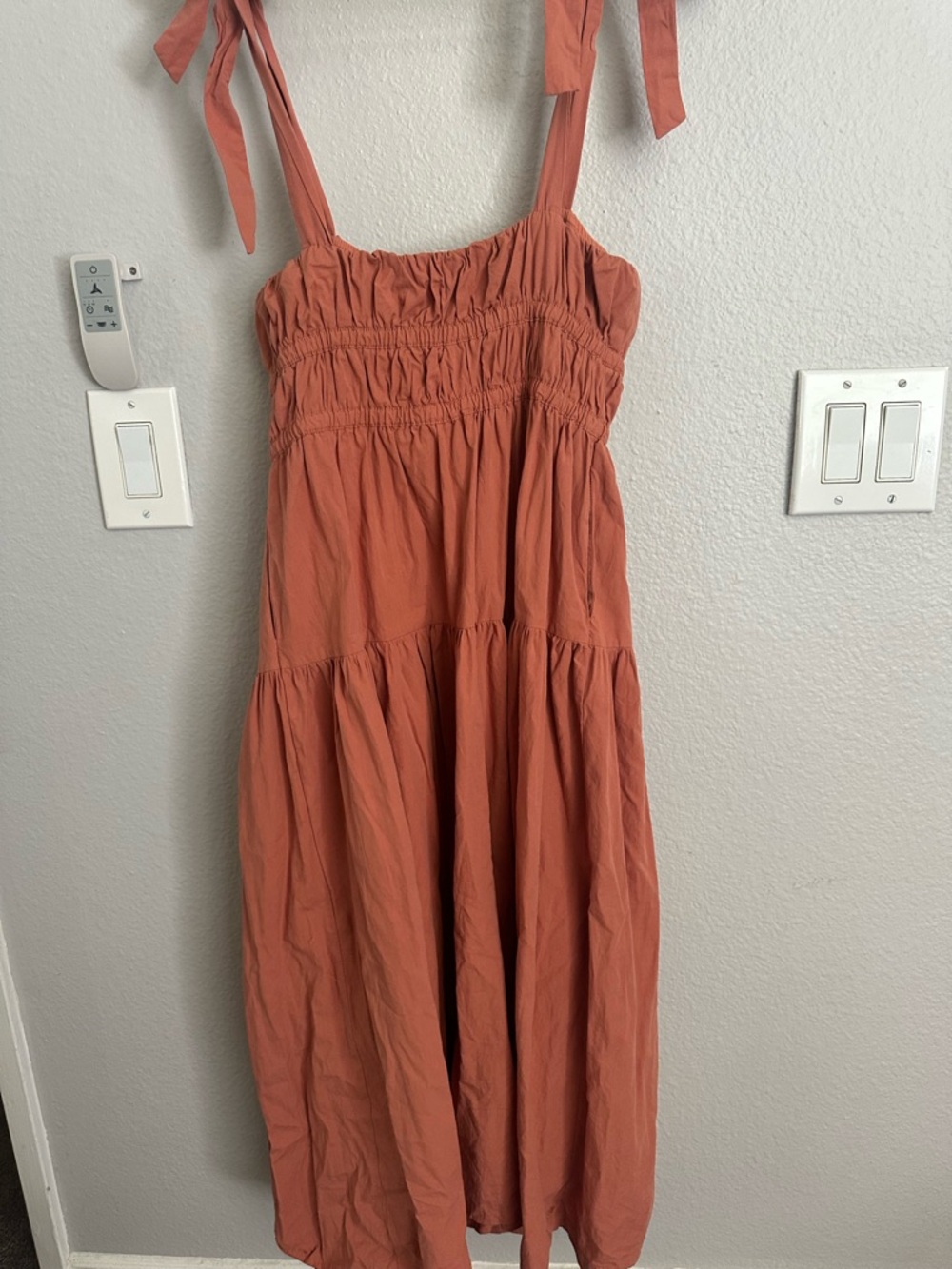 Neuflora Valentina Dress - Picture 3 of 3